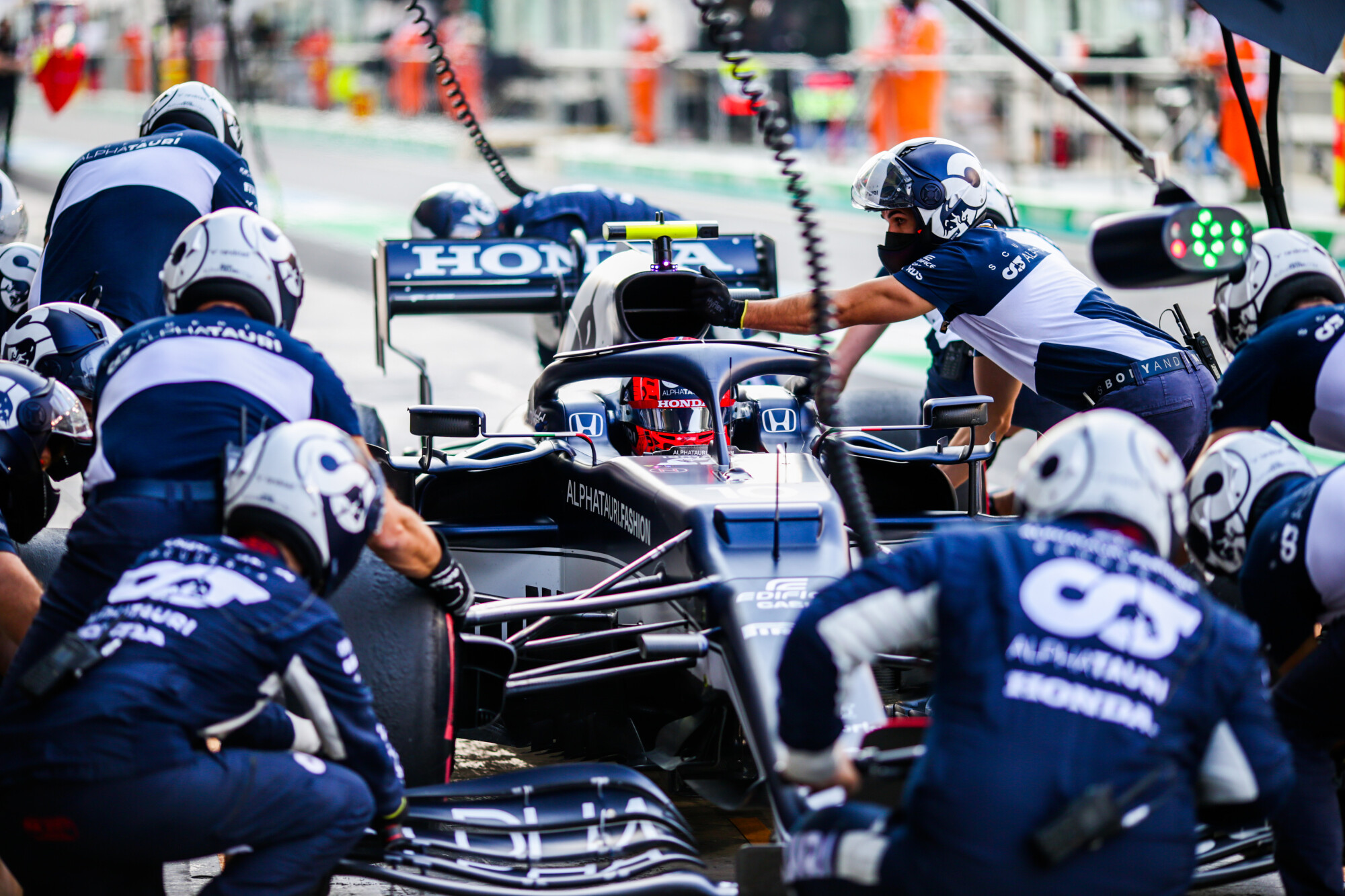 SI202112110124_hires_jpeg_24bit_rgb