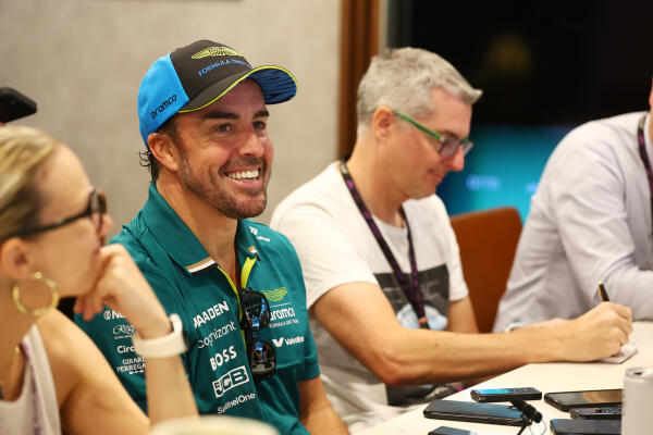 Fernando Alonso donderdag Singapore 2025