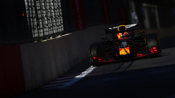 1920x1080-Max-Verstappen-Red-Bull-Racing-GP-Azerbeidzjan-2019