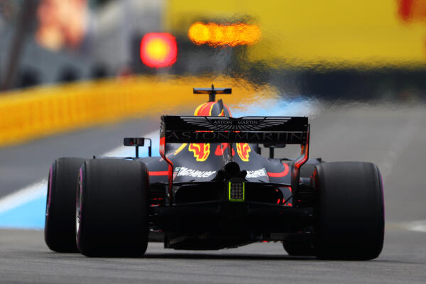 AP-1W2JXJXTD2111_hires_jpeg_24bit_rgb_news