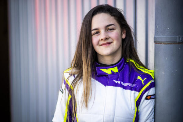 Abbi Pulling W Series