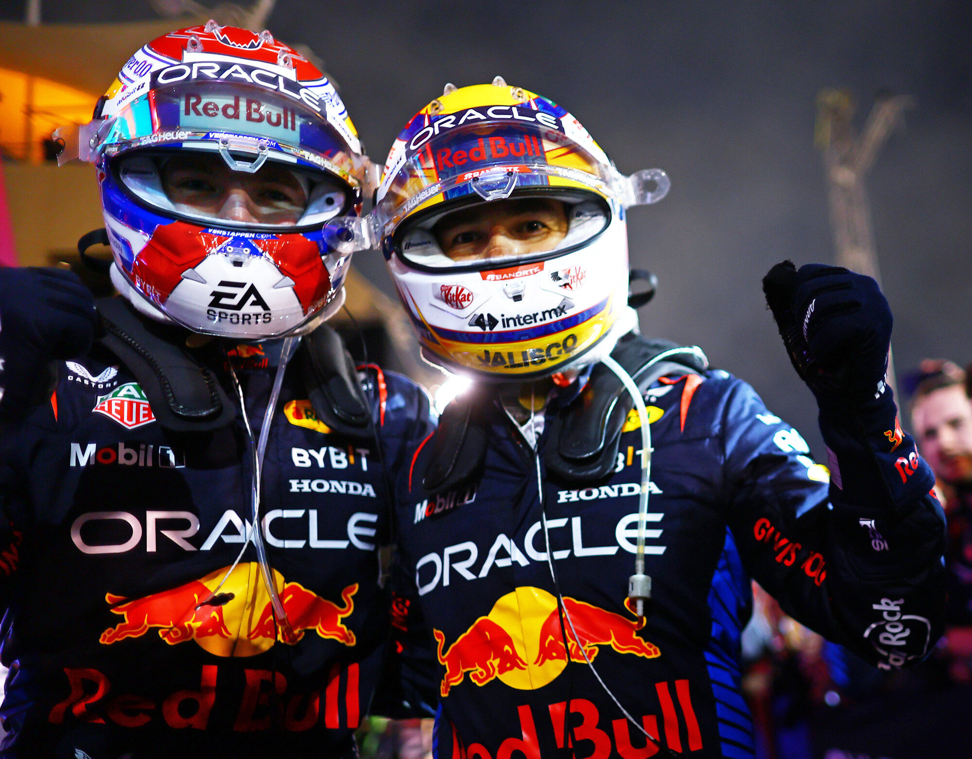 Verstappen-Perez-2024-bahrein