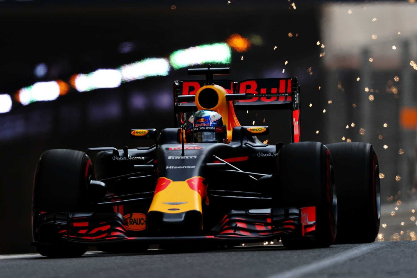 Daniel_Ricciardo_F1_GP_Monaco_2016_P1