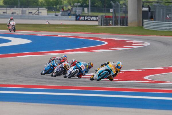 images_2016_MotoGP_04_160410_Americas_gp_3779_Dorna