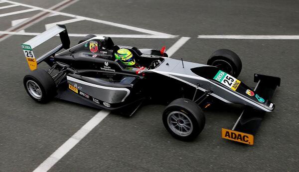 images_Nieuws_Mick_Schumacher_Formule_4_Oschersleben_2015