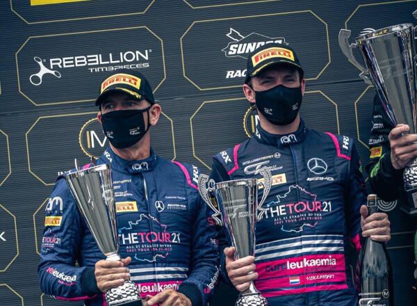 Buurman-podium-British-GT