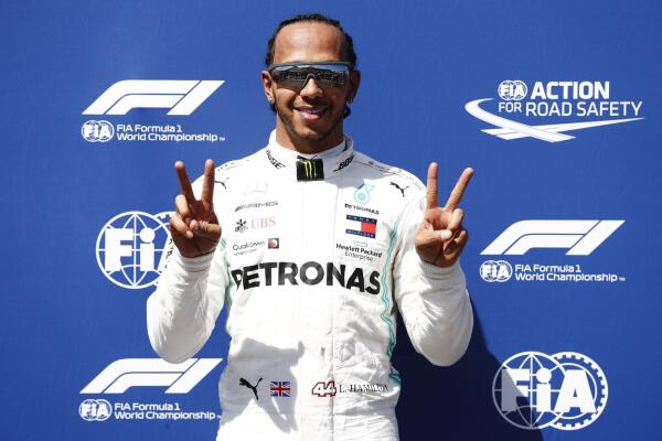 Lewis-Hamilton-2