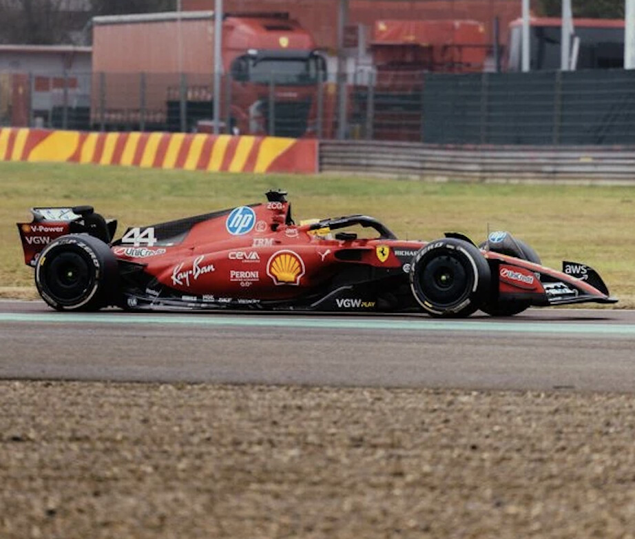 Hamilton test ferrari 2025 3