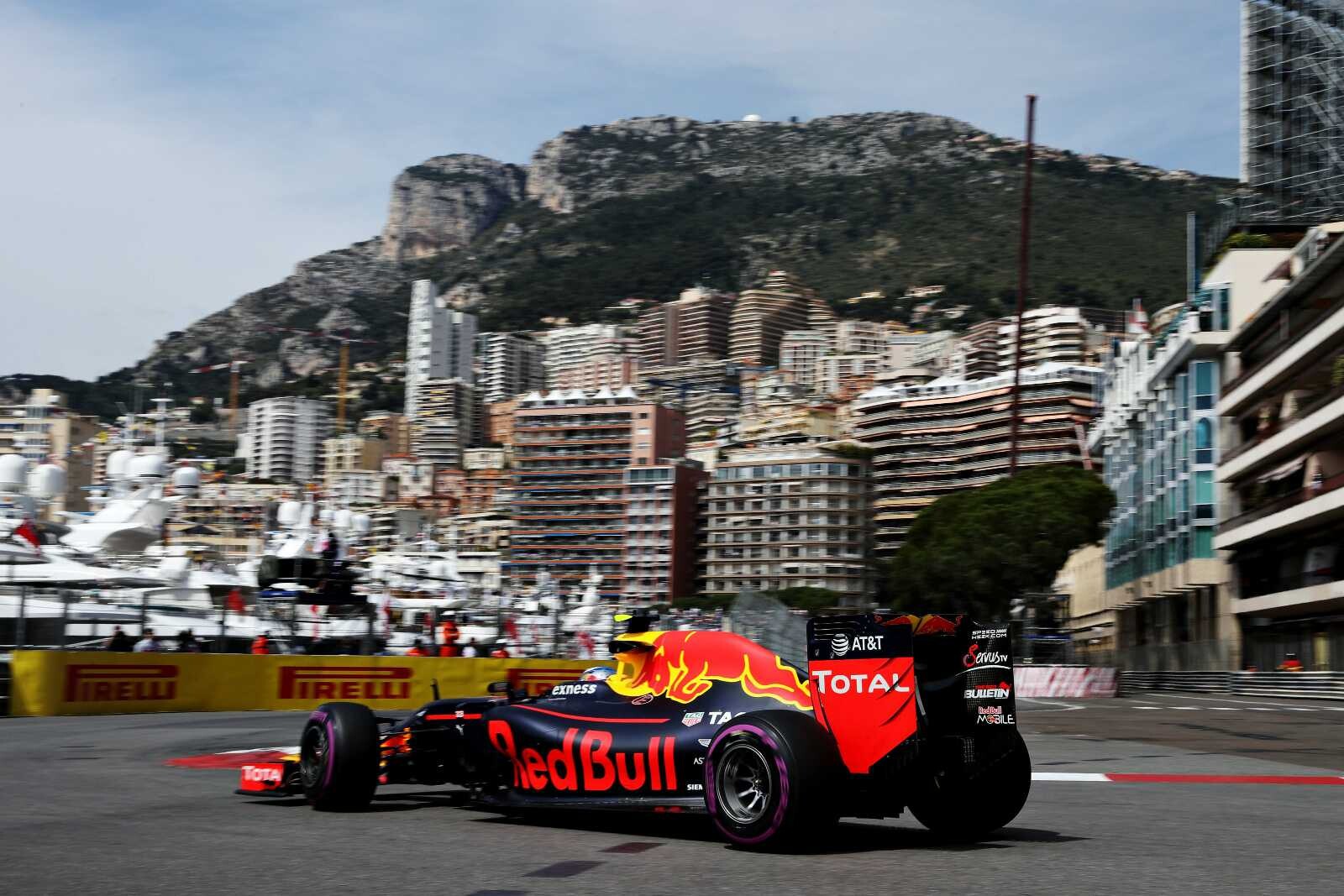 Max_Verstappen_F1_GP_Monaco_2016_P1