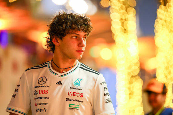 Kimi Antonelli bahrein 2025