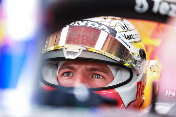 SI202107310195_hires_jpeg_24bit_rgb