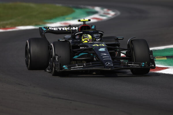 hamilton_auto_Monza_Italie_Zaterdag_1