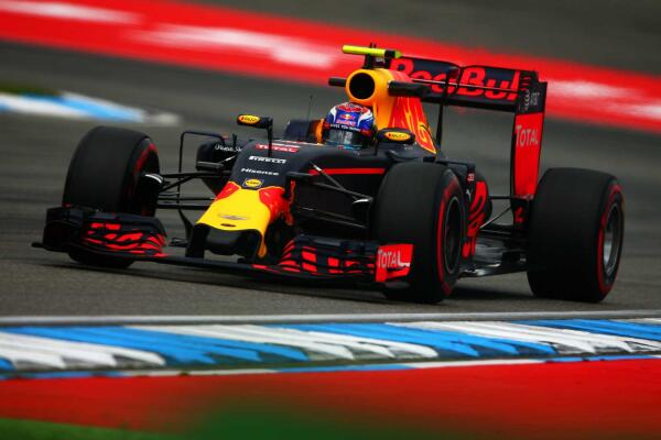 Max_Verstappen_Red_Bull_Racing_F1_Grand_Prix_Duitsland_2016_S
