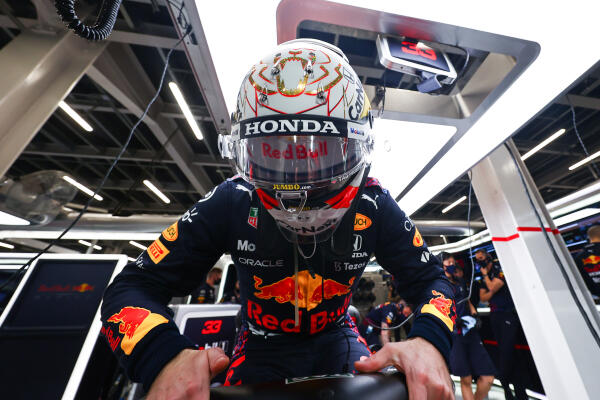 SI202112030475_hires_jpeg_24bit_rgb