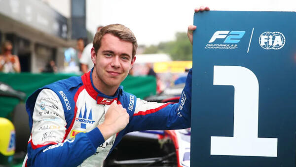 Richard Verschoor wint F2-sprintrace Hongarije