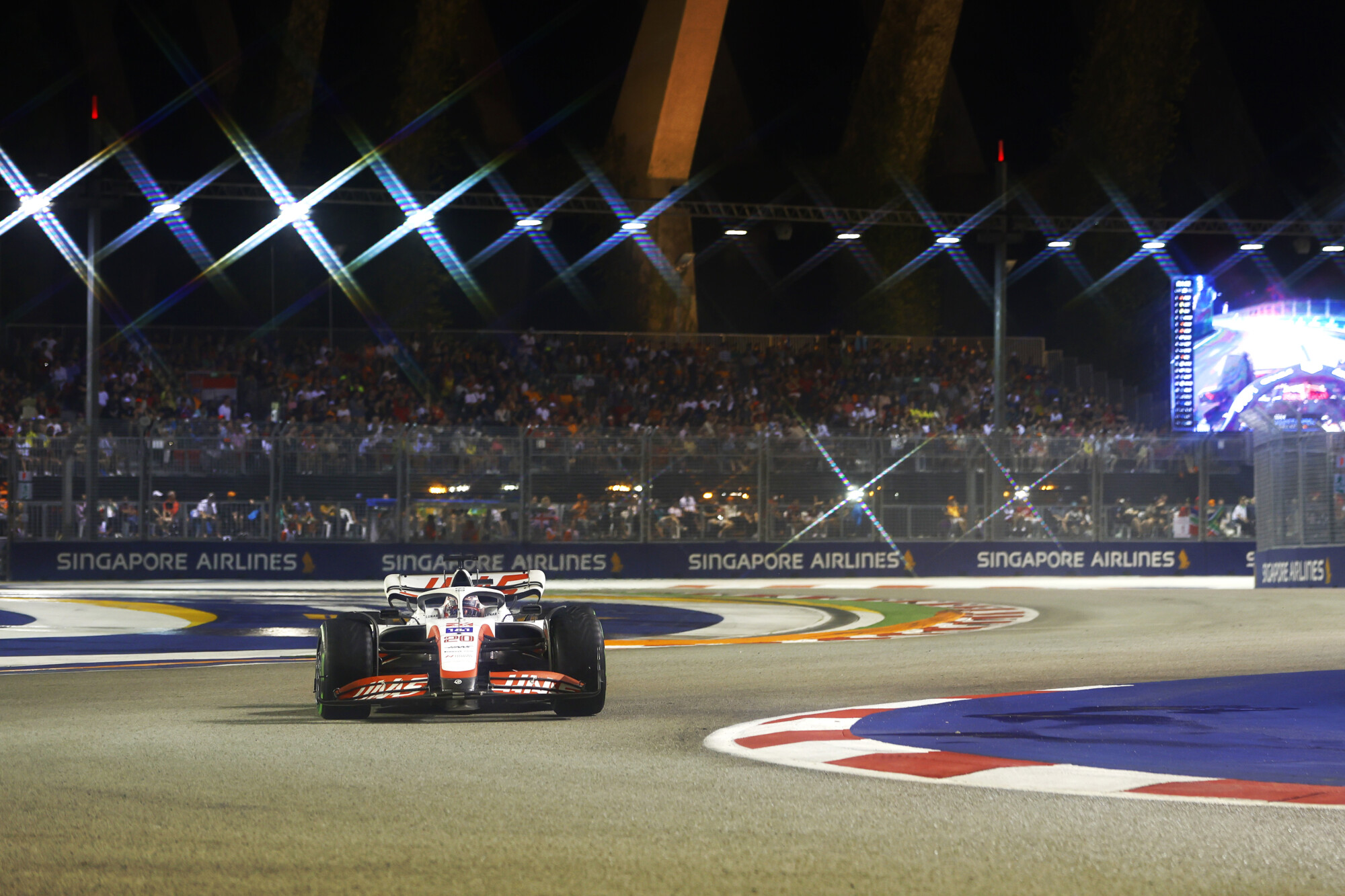 Kevin Magnussen Singapore