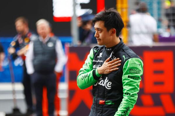 china 2024 zhou guanyu thuisrace