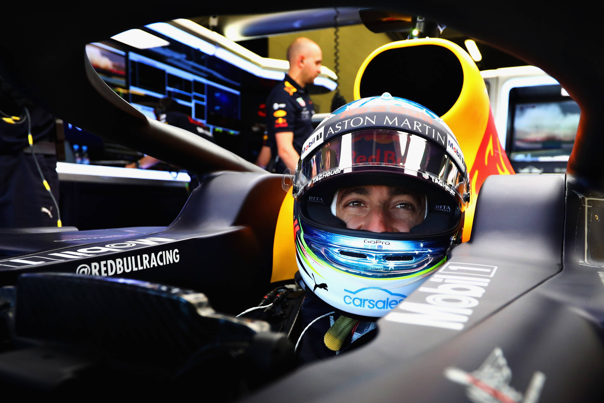 AP-1W6ZYPHAH1W11_news