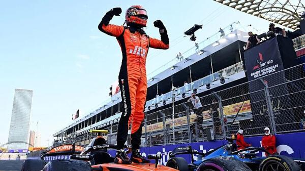 ezgif-7a65d81416722d