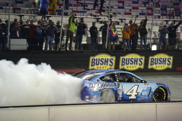 GettyImages-1273572032-scaled-1