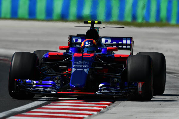 P-20170731-00551_News