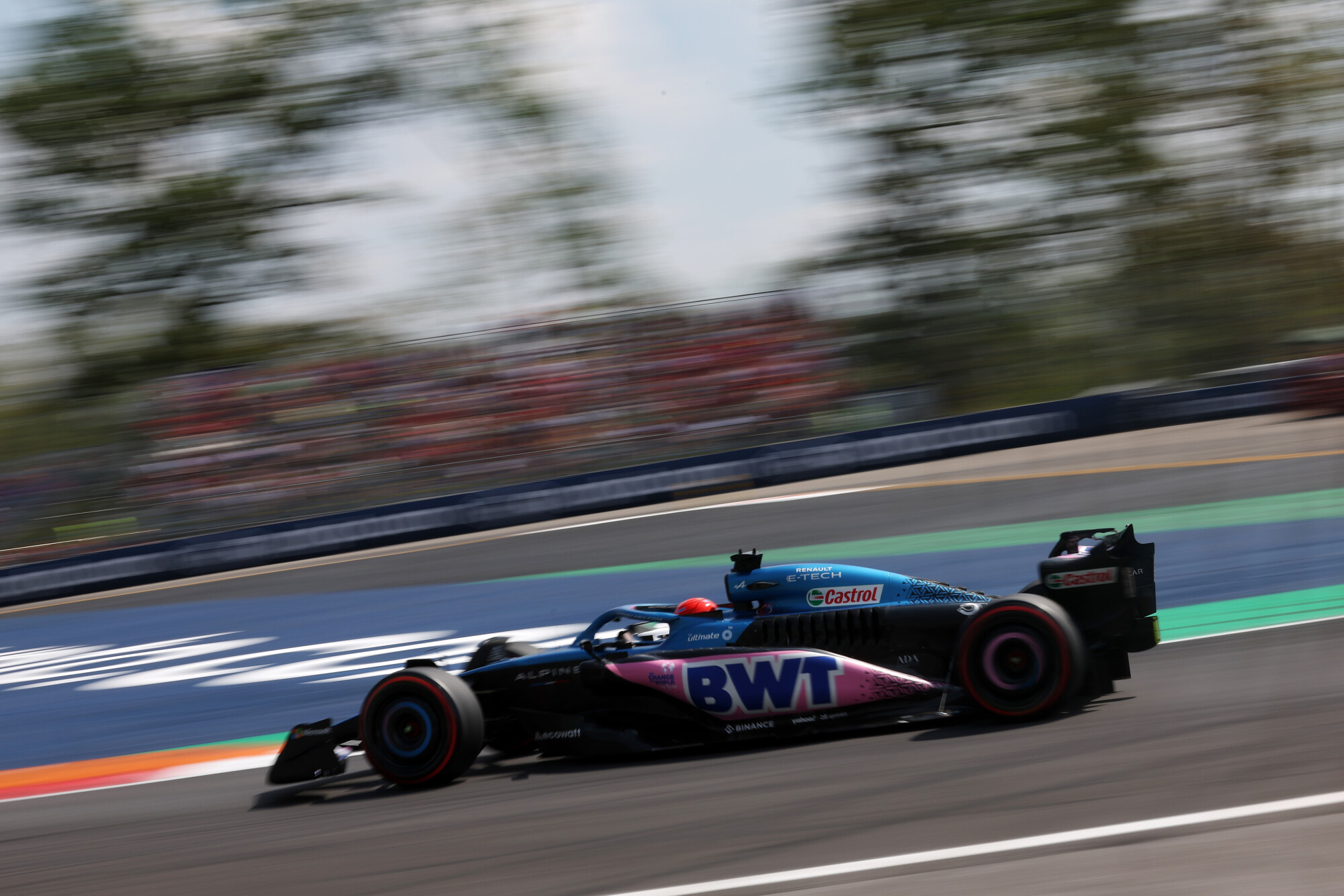 Ocon_Auto_Monza_Italie_Zaterdag-jpg