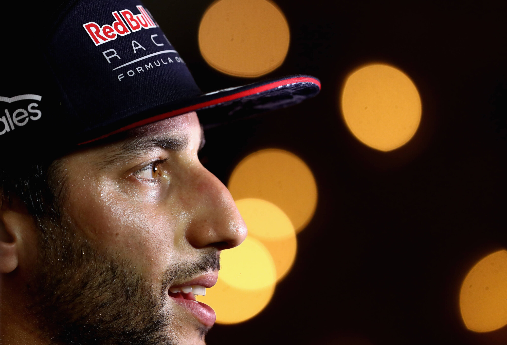 P-20170415-01683_News