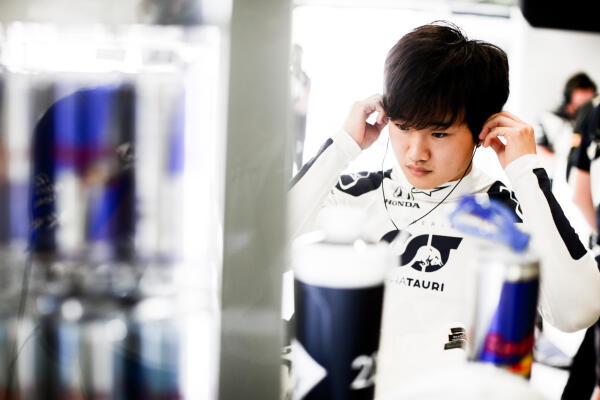 SI202107160171_hires_jpeg_24bit_rgb-1