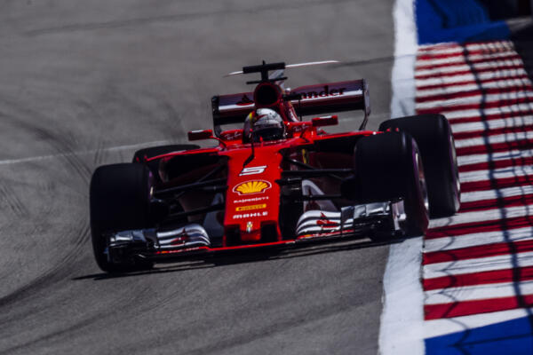 170032_rus-vettel