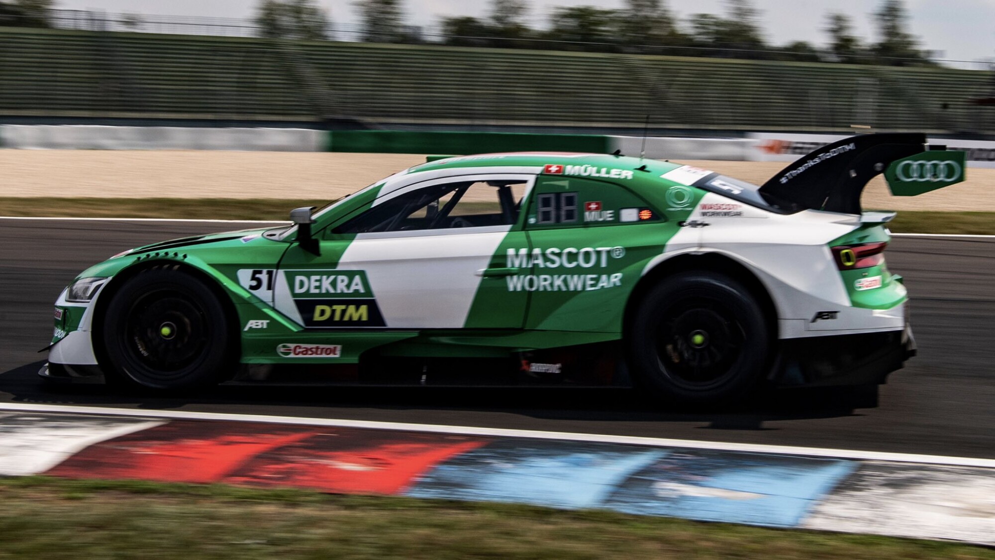 DTM_Lausitzring_Muller