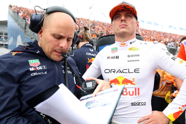 Max Verstappen en Gianpiero Lambiase - F1 Grand Prix van Nederland 2025