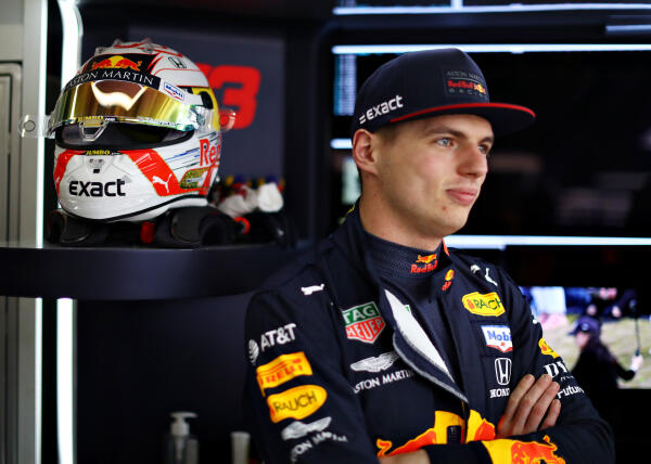 AP-1Z12HM2D52111_news