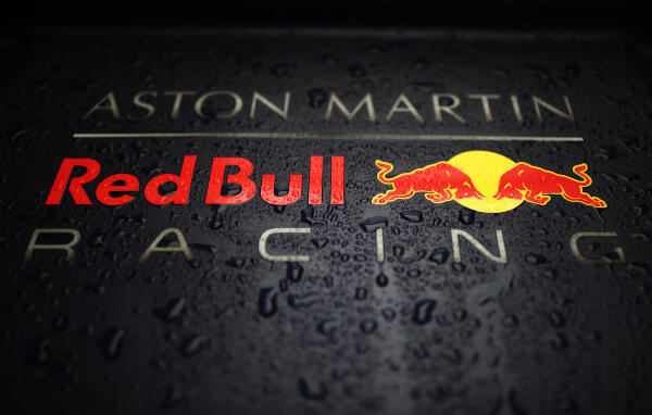 Aston-Martin-Red-Bull-Racing