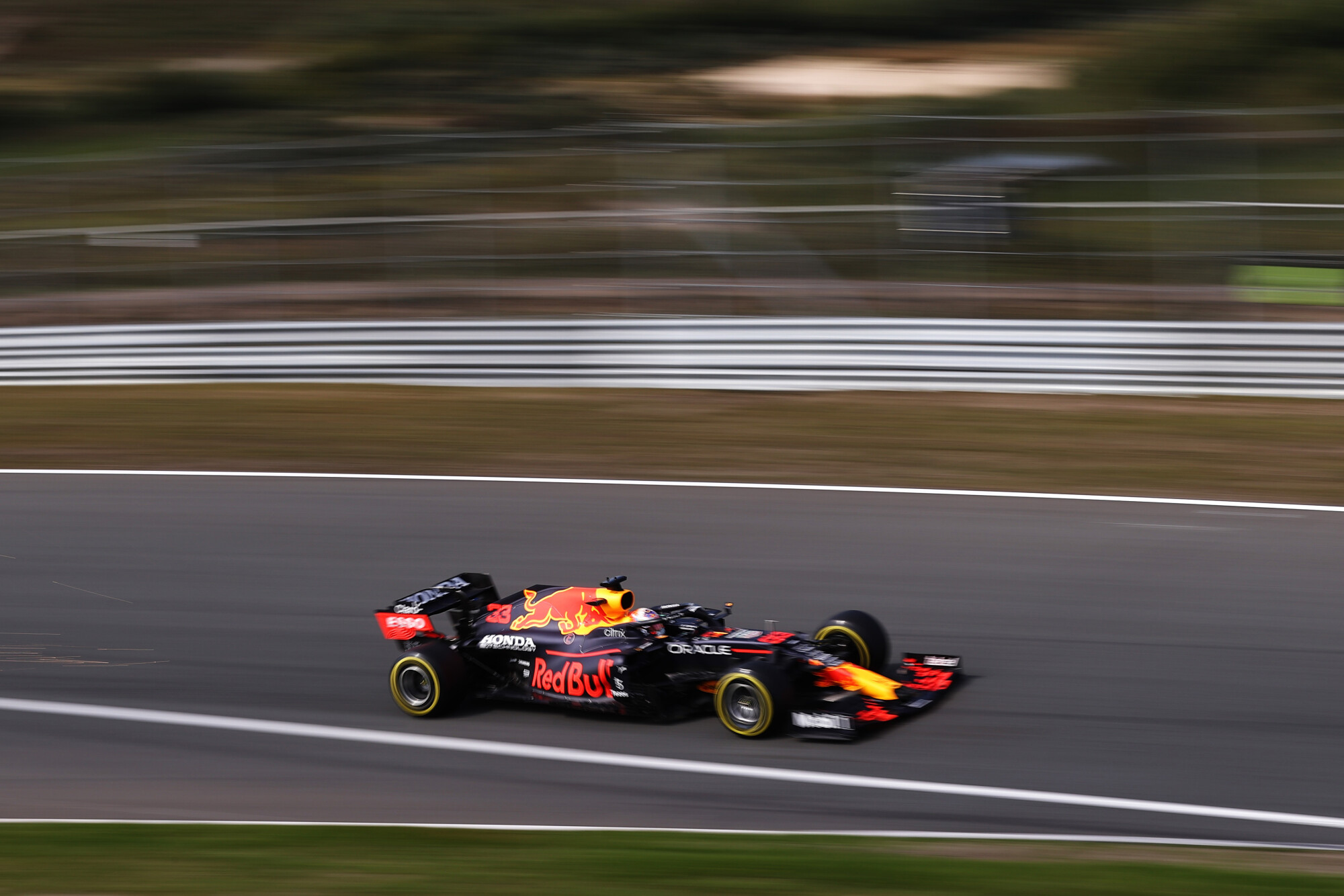 SI202109030387_hires_jpeg_24bit_rgb