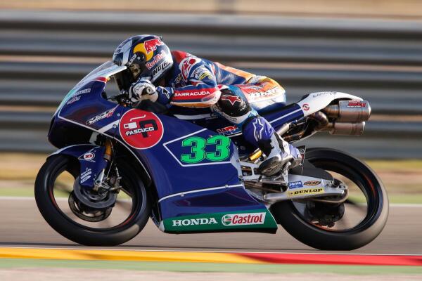 images_MotoGP_2015_september_150926_ARA_Moto3_bastianini
