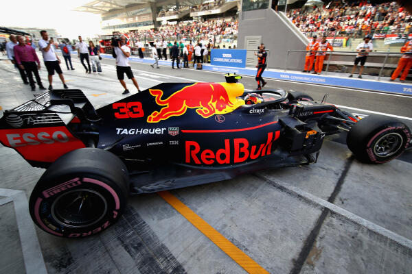 AP-1XMG1E34W2111_hires_jpeg_24bit_rgb