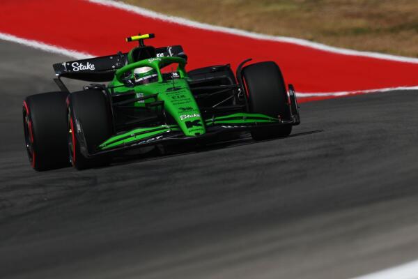 large-2025 United States Grand Prix - Friday (2)