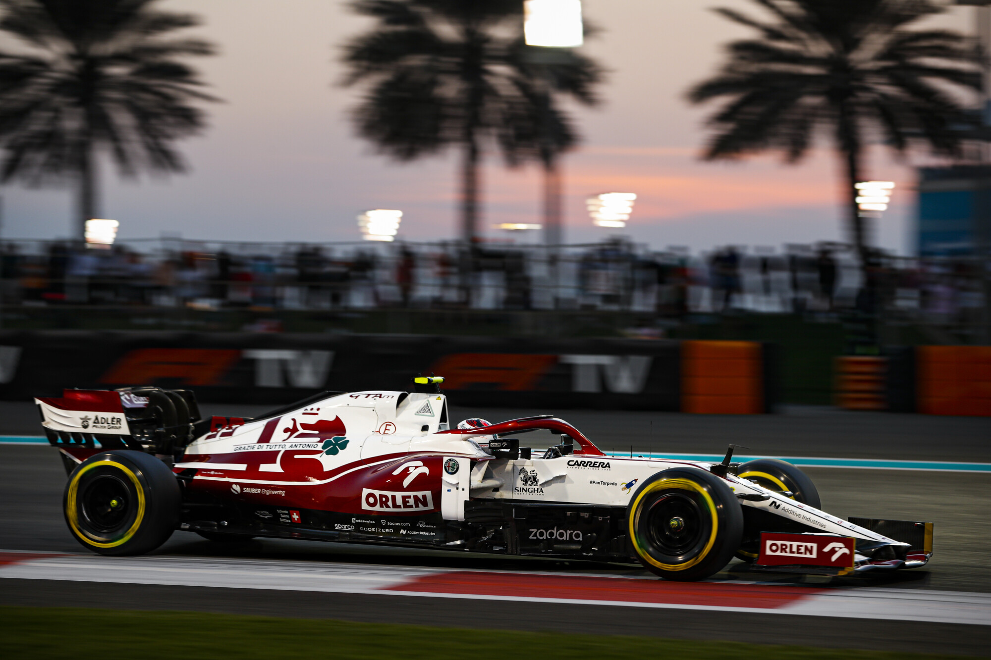 2021-Abu-Dhabi-Grand-Prix-Saturday