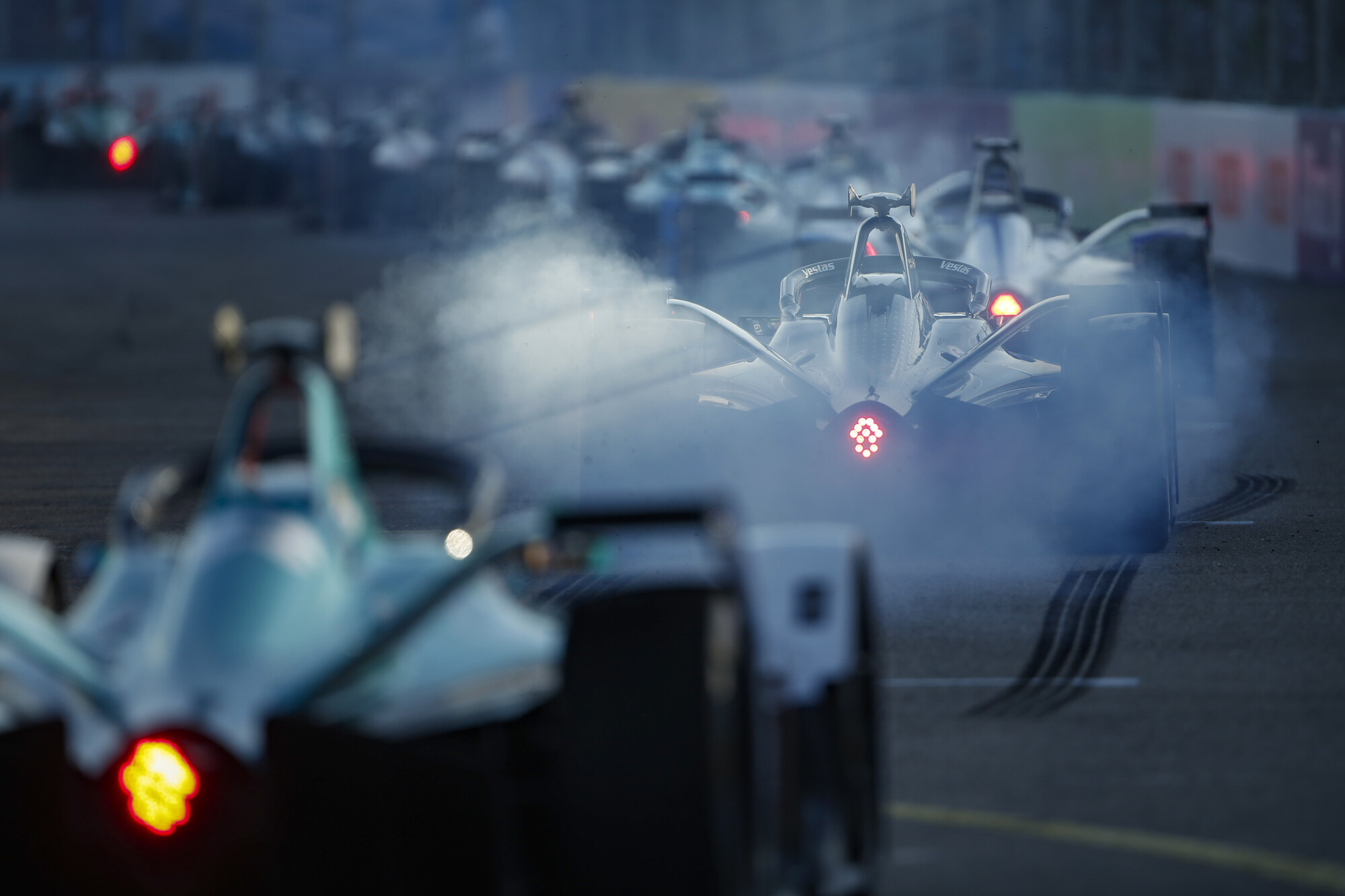 1-EPS610_180257_FER6053