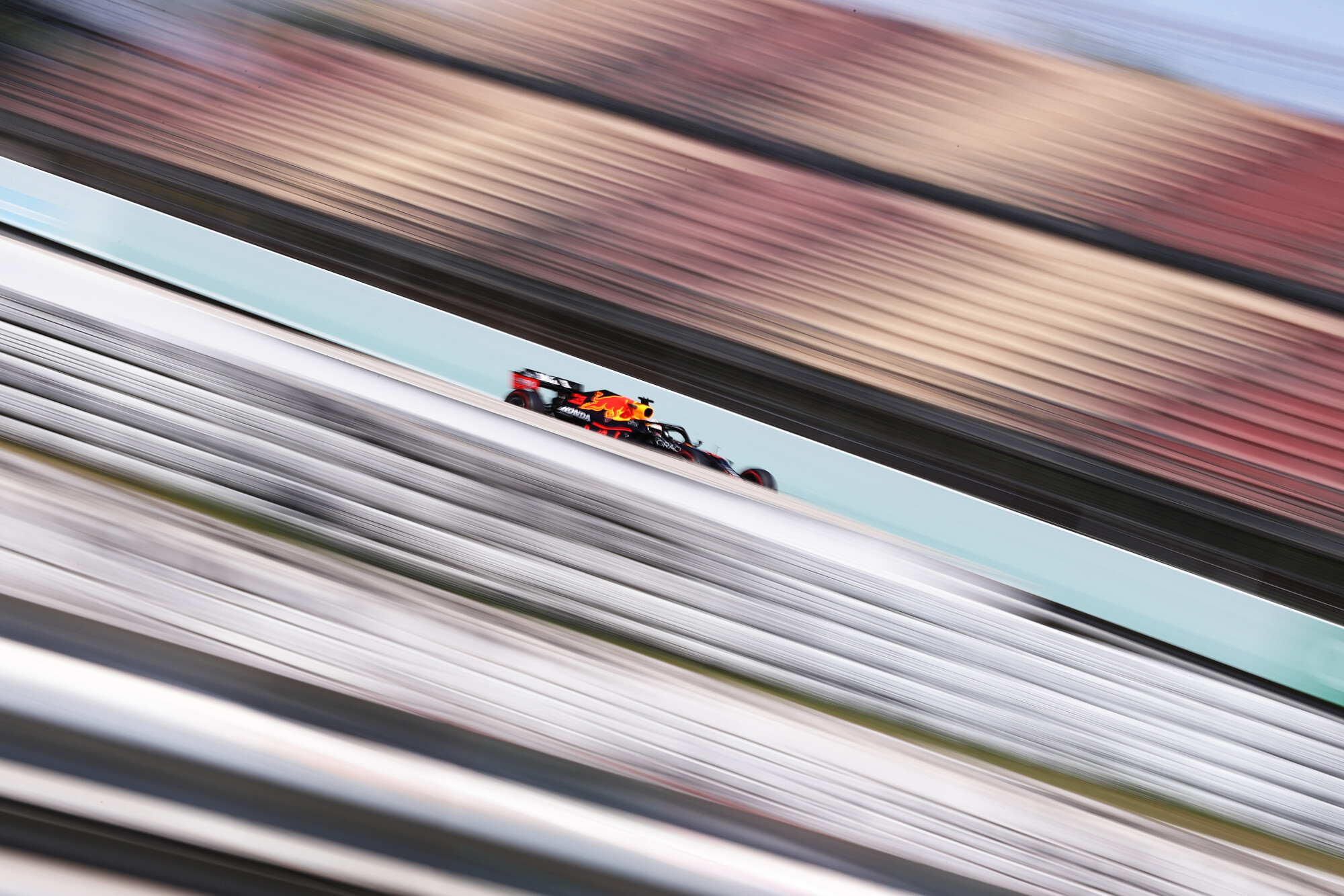 SI202105070297_hires_jpeg_24bit_rgb