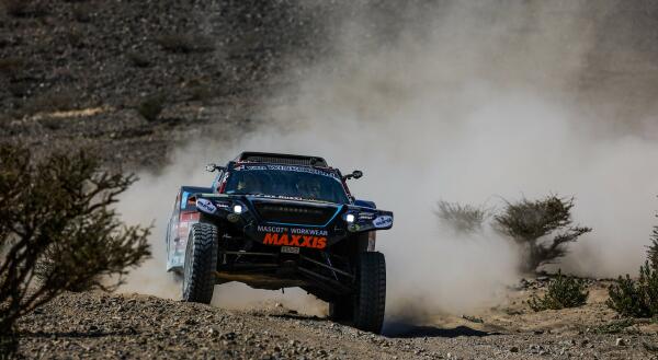 Dakar-Rally-2021-Stage-1-Tim-en-Tom-Coronel-002
