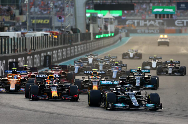 race restart Grand Prix Abu Dhabi 2021