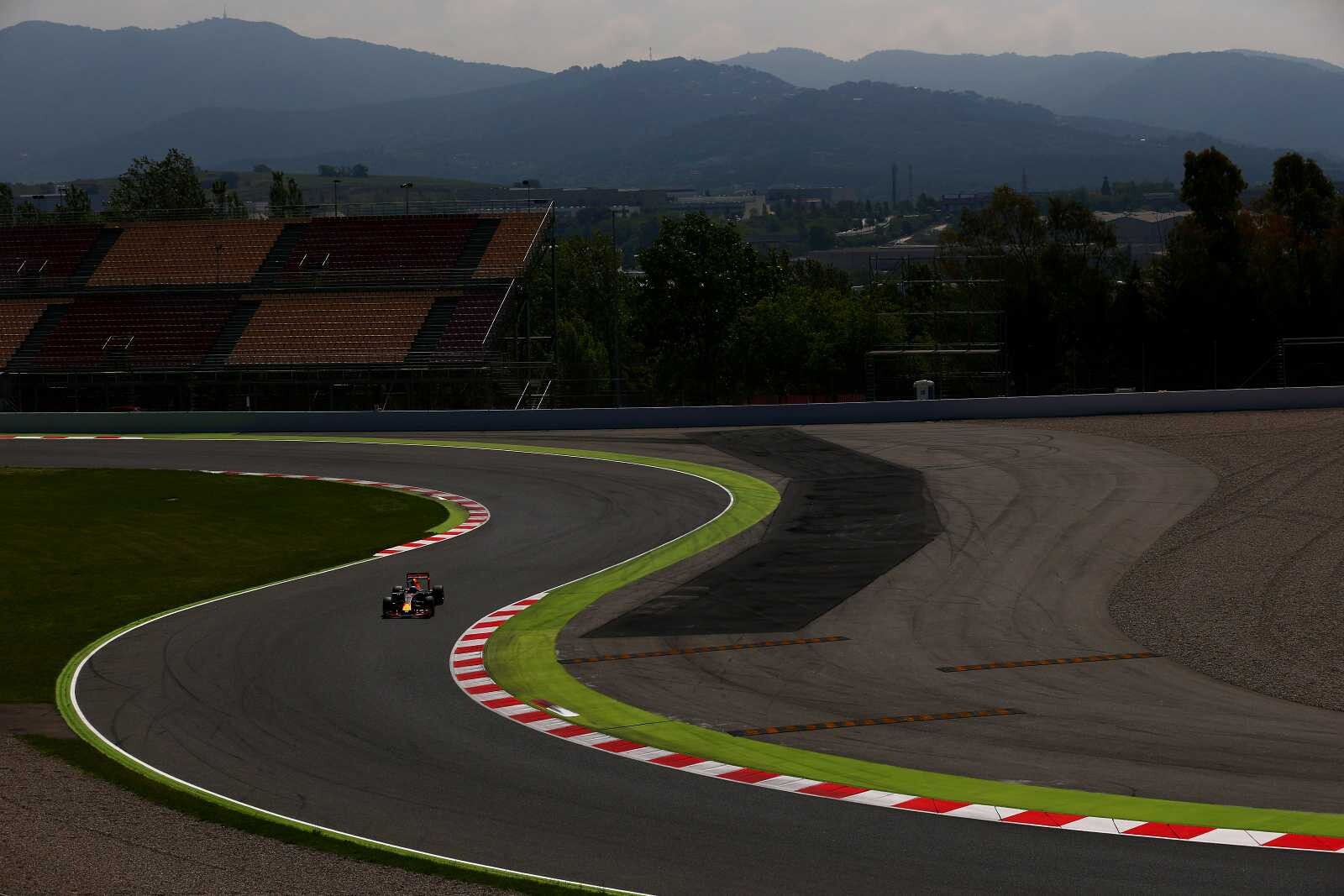 Max_Verstappen_F1_Test_Barcelona_mei_2016_