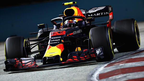 1920x1080-Max-Verstappen-Red-Bull-Racing-GP-Singapore-2018-1