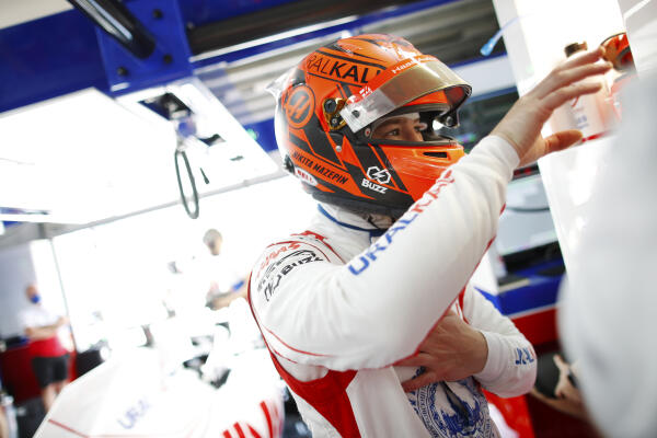 1018667462-LAT-20210618-GP2107_091931_54I5798-379