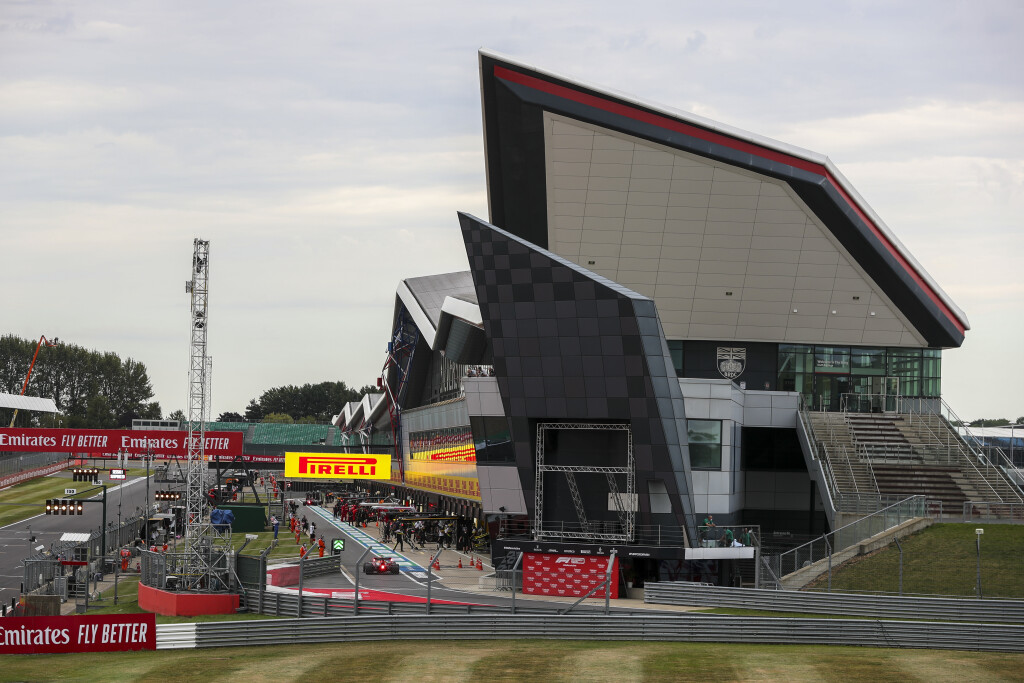 19-silverstone-friday