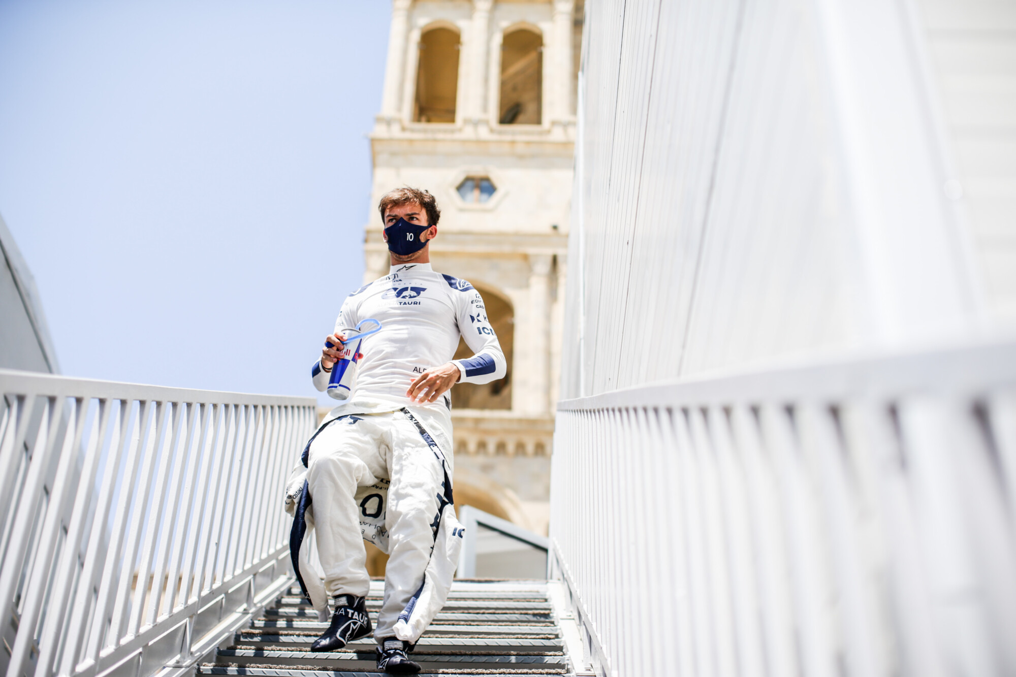 SI202106050258_hires_jpeg_24bit_rgb