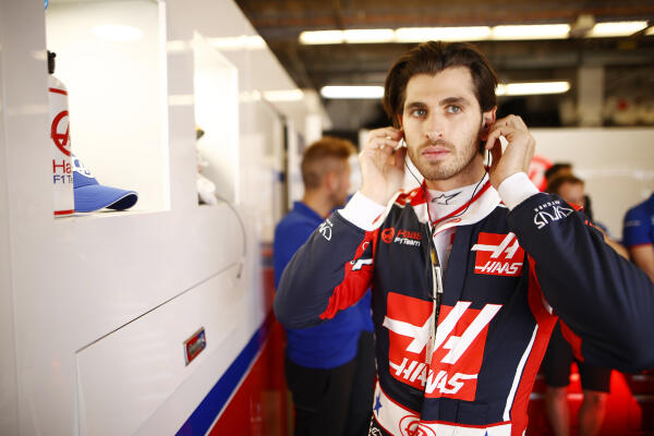 Antionio Giovinazzi Haas