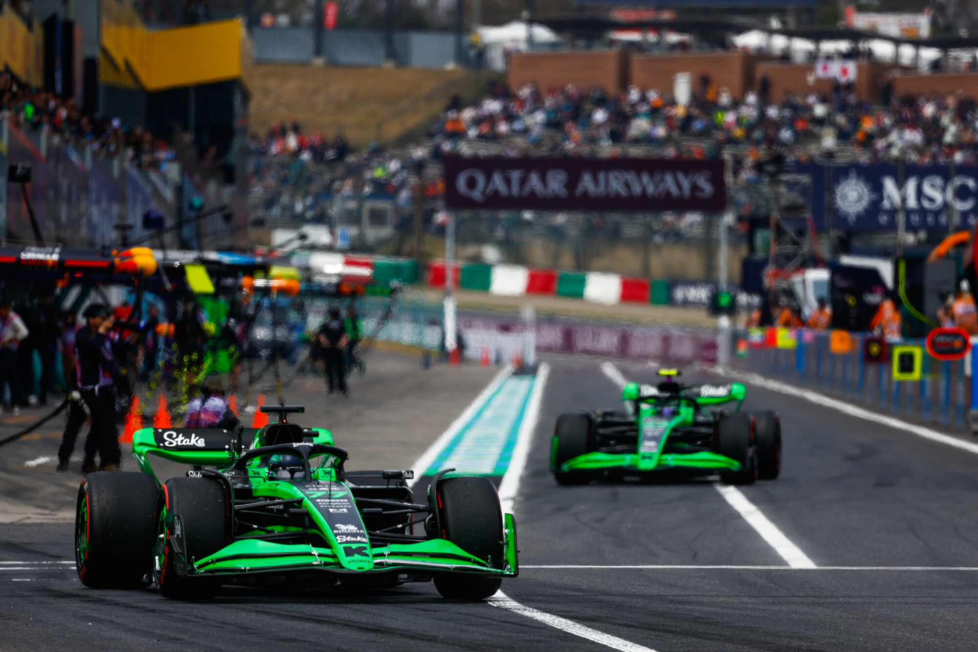 Bottas Zhou auto Japan