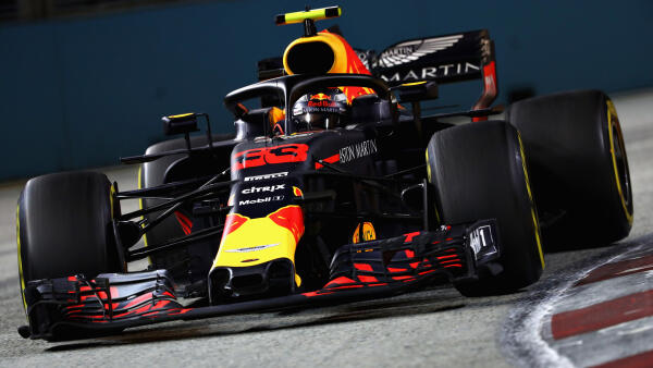 1920x1080-Max-Verstappen-Red-Bull-Racing-GP-Singapore-2018